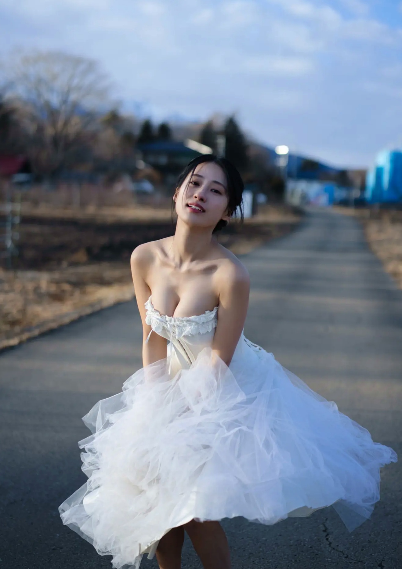 澄田綾乃《在这个世界的角落》唯美婚纱与性感内衣私房写真[67P]