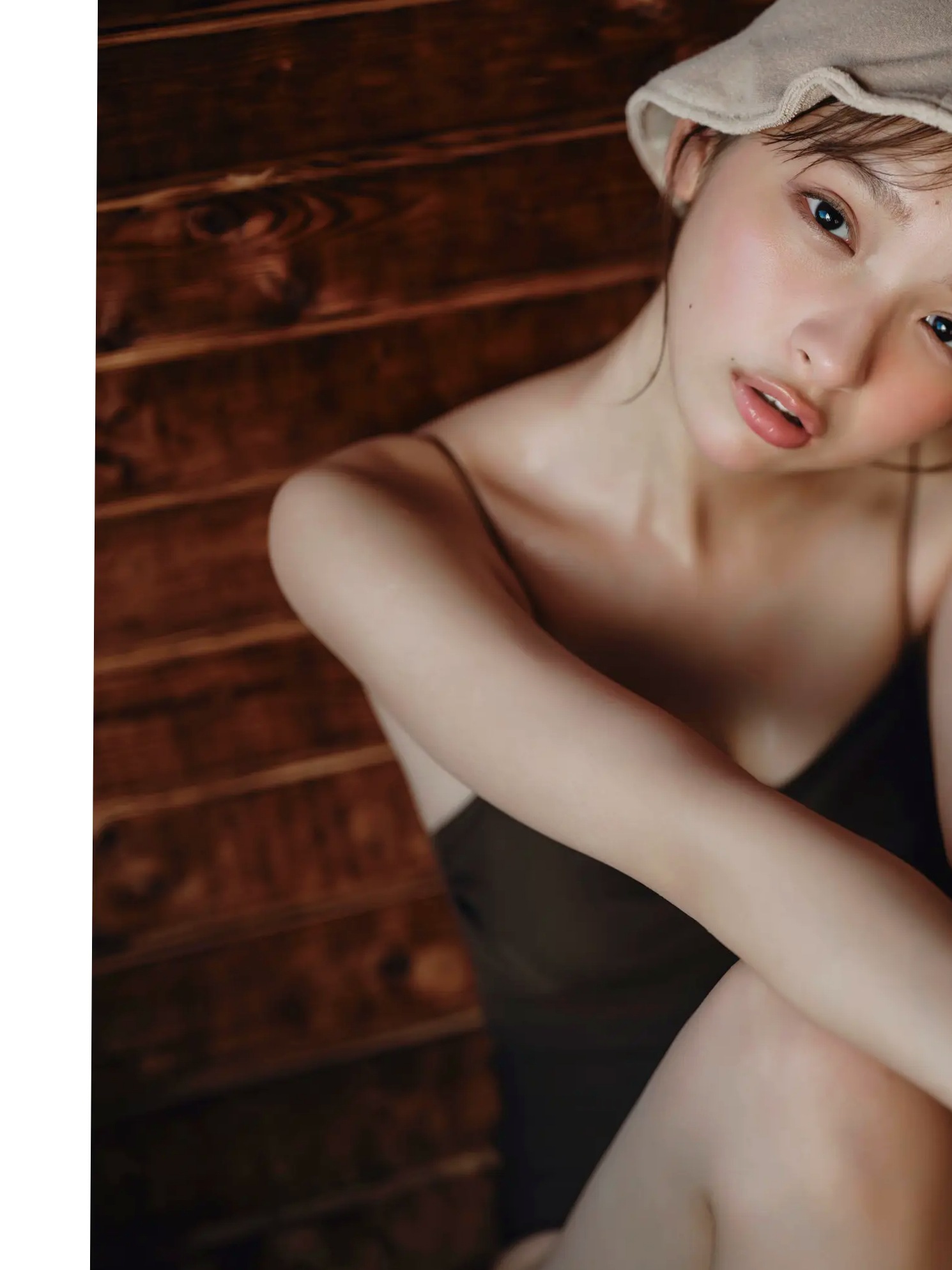 一ノ瀬瑠菜 - 新しい風。日系清新比基尼美腿户外写真集 [101P]