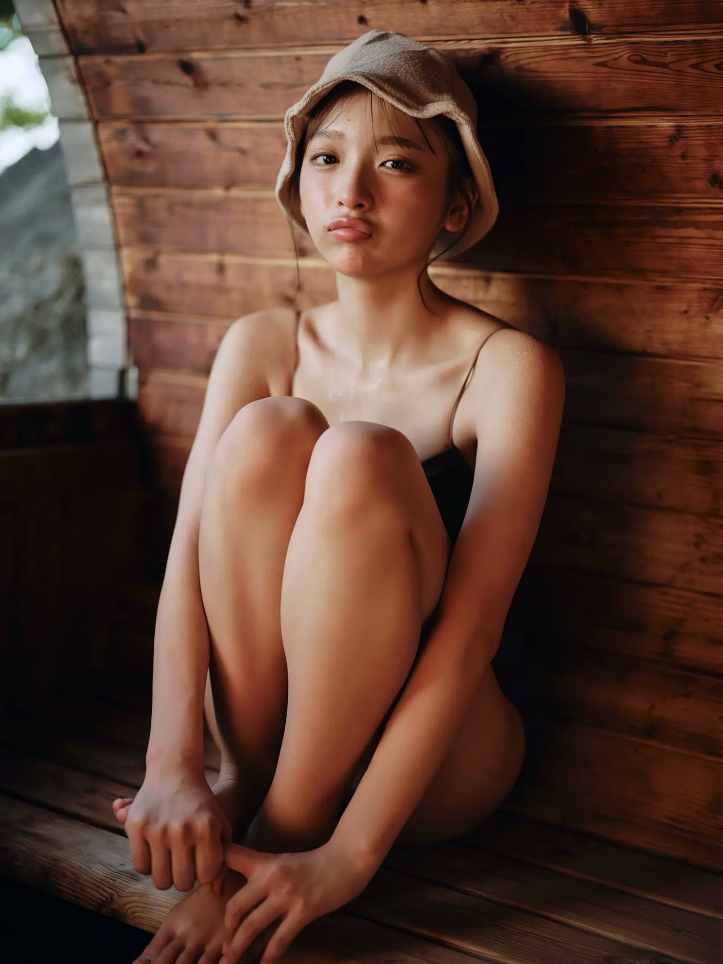 一ノ瀬瑠菜 - 新しい風。日系清新比基尼美腿户外写真集 [101P]