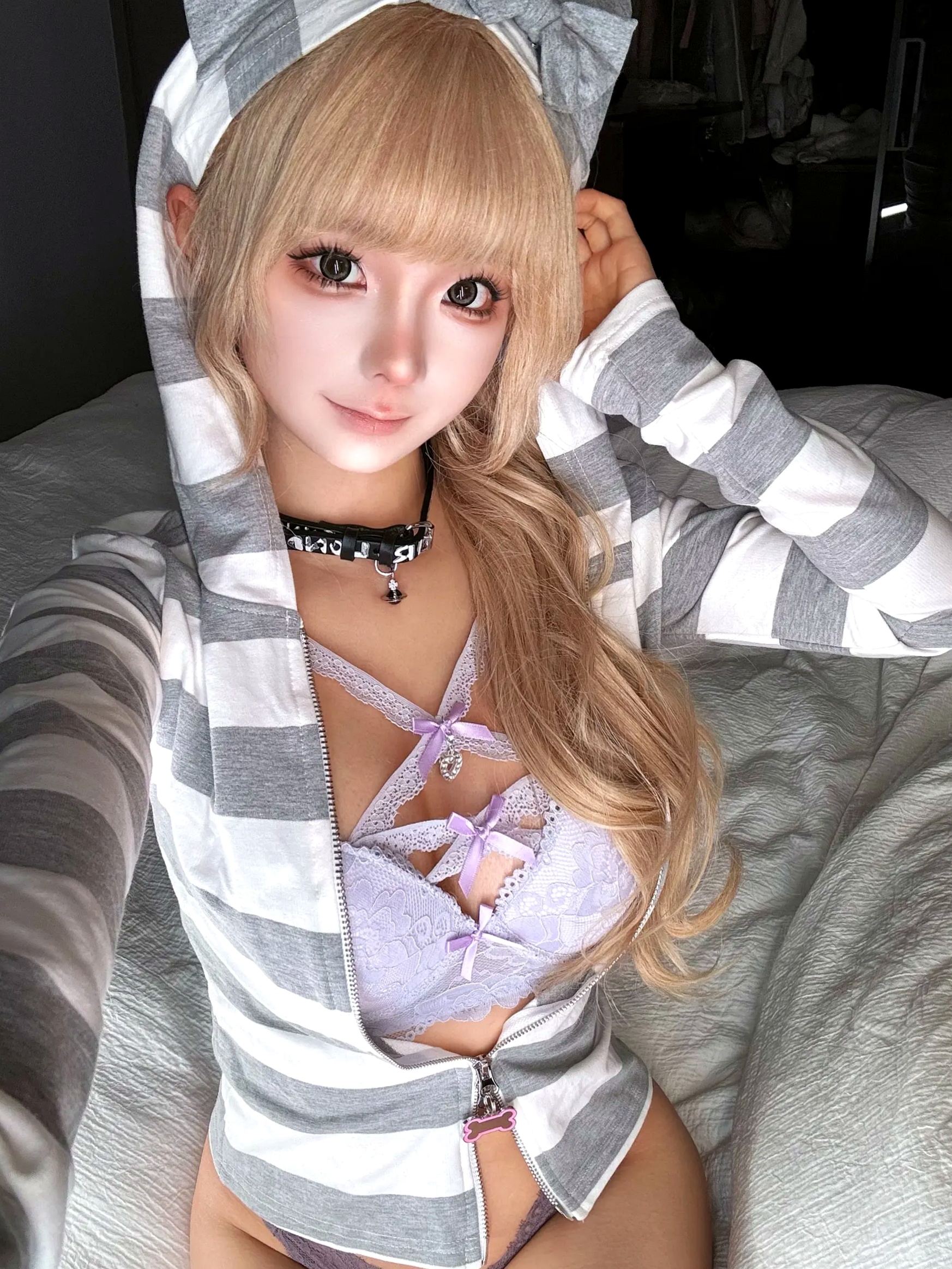 Gallery - 蠢沫沫 - 2025.04 角色扮演私房自拍集，化身红发兔女郎与甜美铃铛少女，高清性感内衣视觉盛宴 [99P]童颜巨乳角色扮演诱惑私房照大尺度 蠢沫沫女神私房照_秀色女神 - image 43