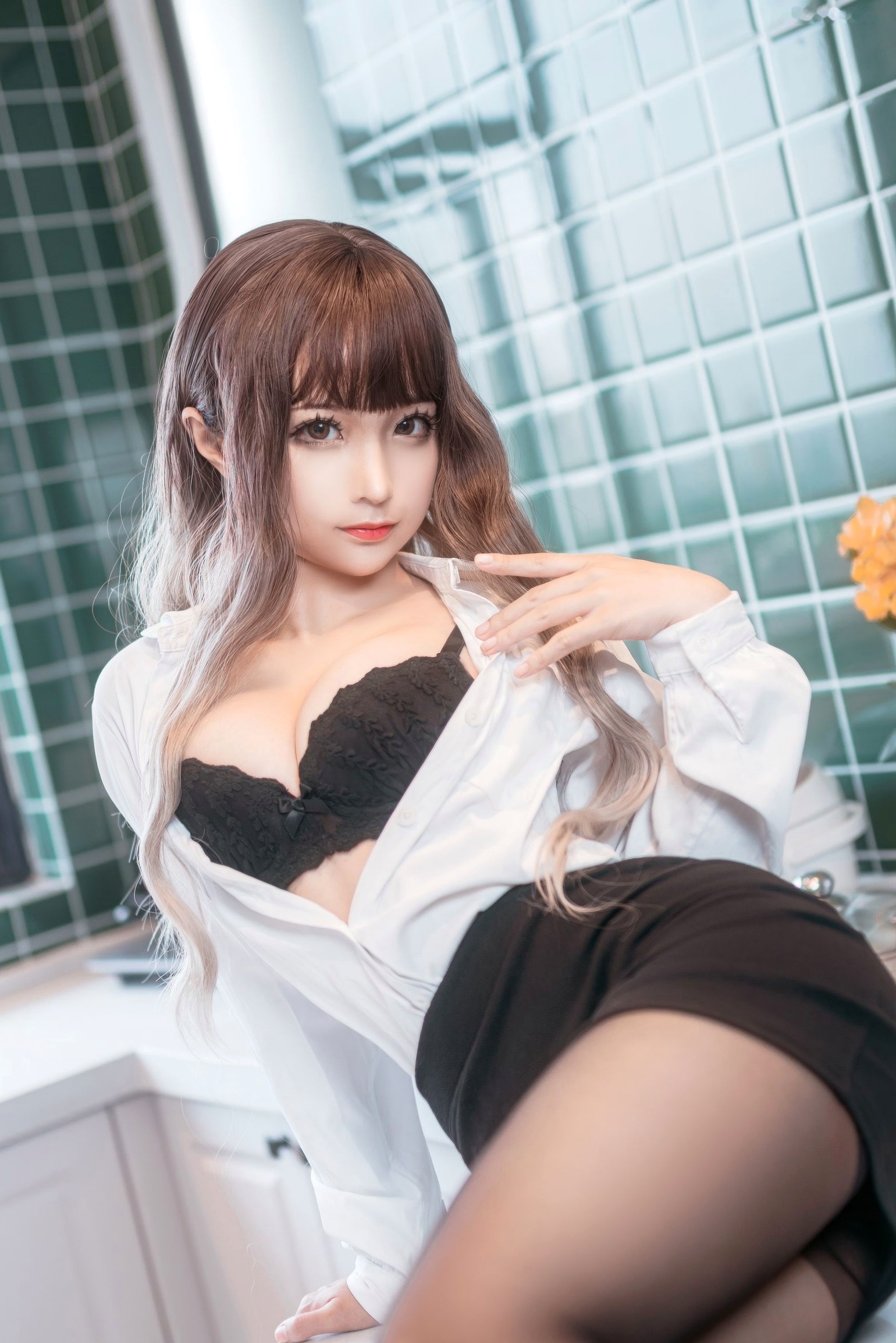 Gallery - 蠢沫沫-076-制服 OL职业装系列，白衬衫搭配性感破洞黑丝，极致私房诱惑与职场角色扮演，展现迷人美腿制服诱惑黑丝私房照角色扮演 蠢沫沫女神私房照_秀色女神 - image 3