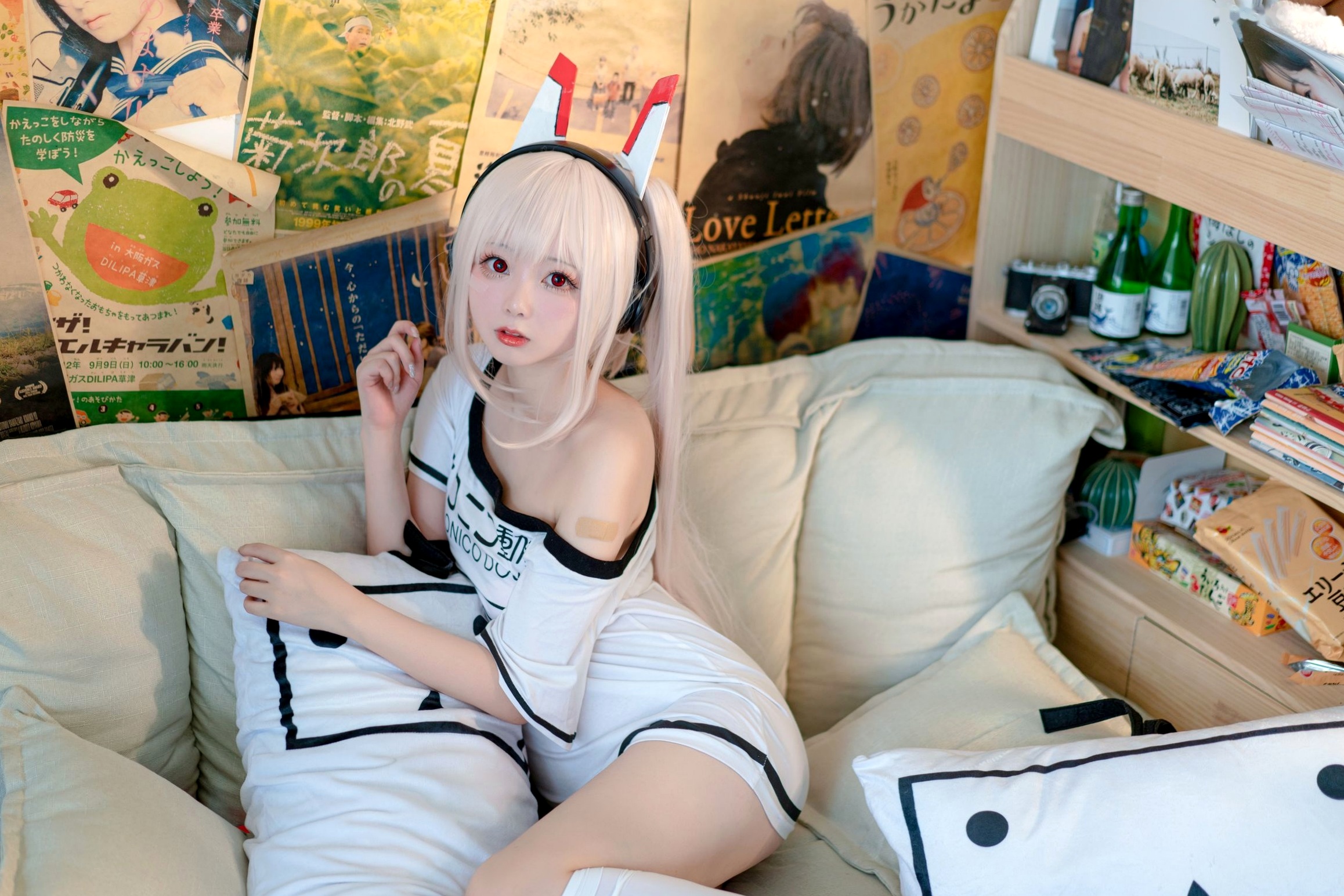 Gallery - 蠢沫沫-062-碧蓝航线绫波居家Cosplay纯白制服治愈萝莉写真角色扮演萌系私房照治愈系萝莉 蠢沫沫女神私房照_秀色女神 - image 27