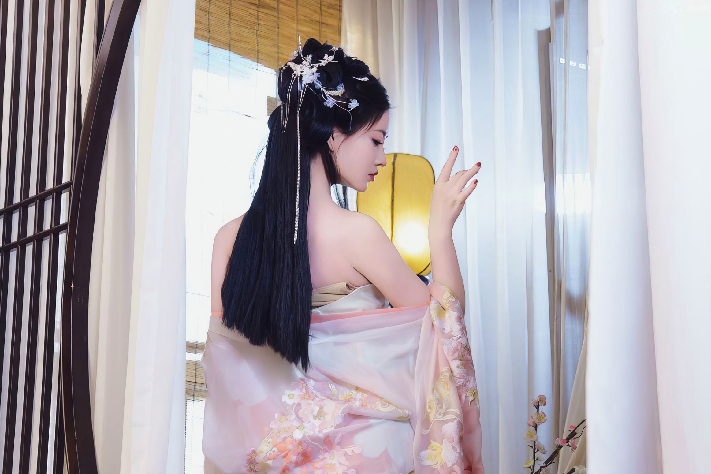 Gallery - 年年-霓裳：国风古韵唯美大片，极致迷人私房艺术写真性感私房照诱惑大尺度极品 年年女神私房照_秀色女神 - image 38