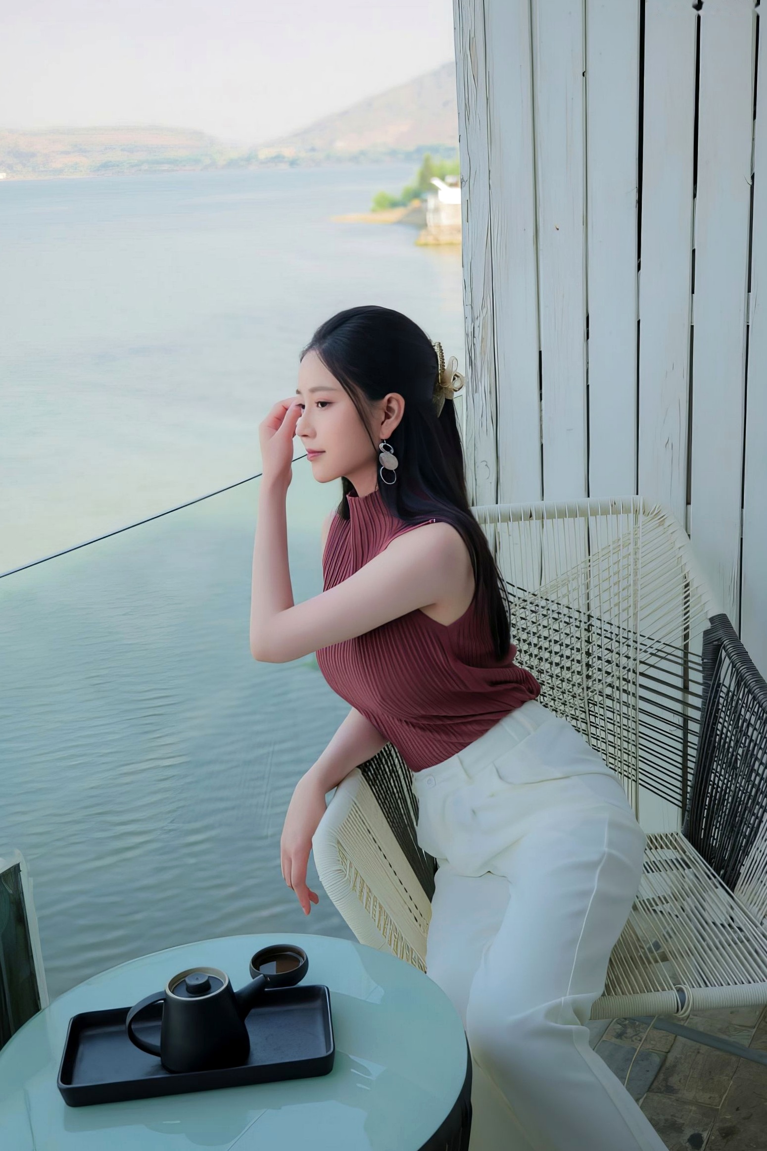 Gallery - 年年-午后惬意时光，户外阳台气质清新私房诱惑大尺度写真气质诱惑大尺度私房照清新 年年女神私房照_秀色女神 - image 17