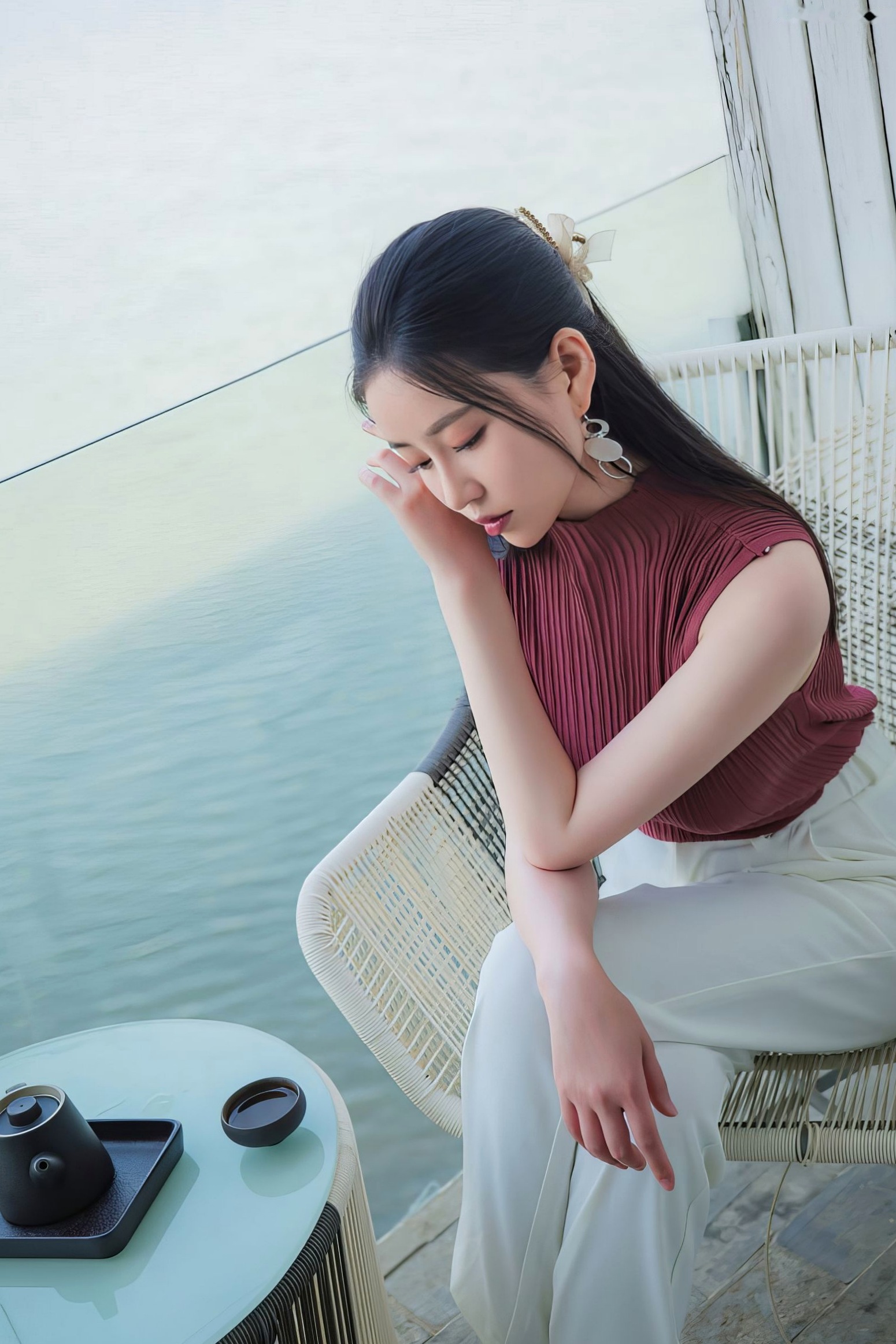 Gallery - 年年-午后惬意时光，户外阳台气质清新私房诱惑大尺度写真气质诱惑大尺度私房照清新 年年女神私房照_秀色女神 - image 21