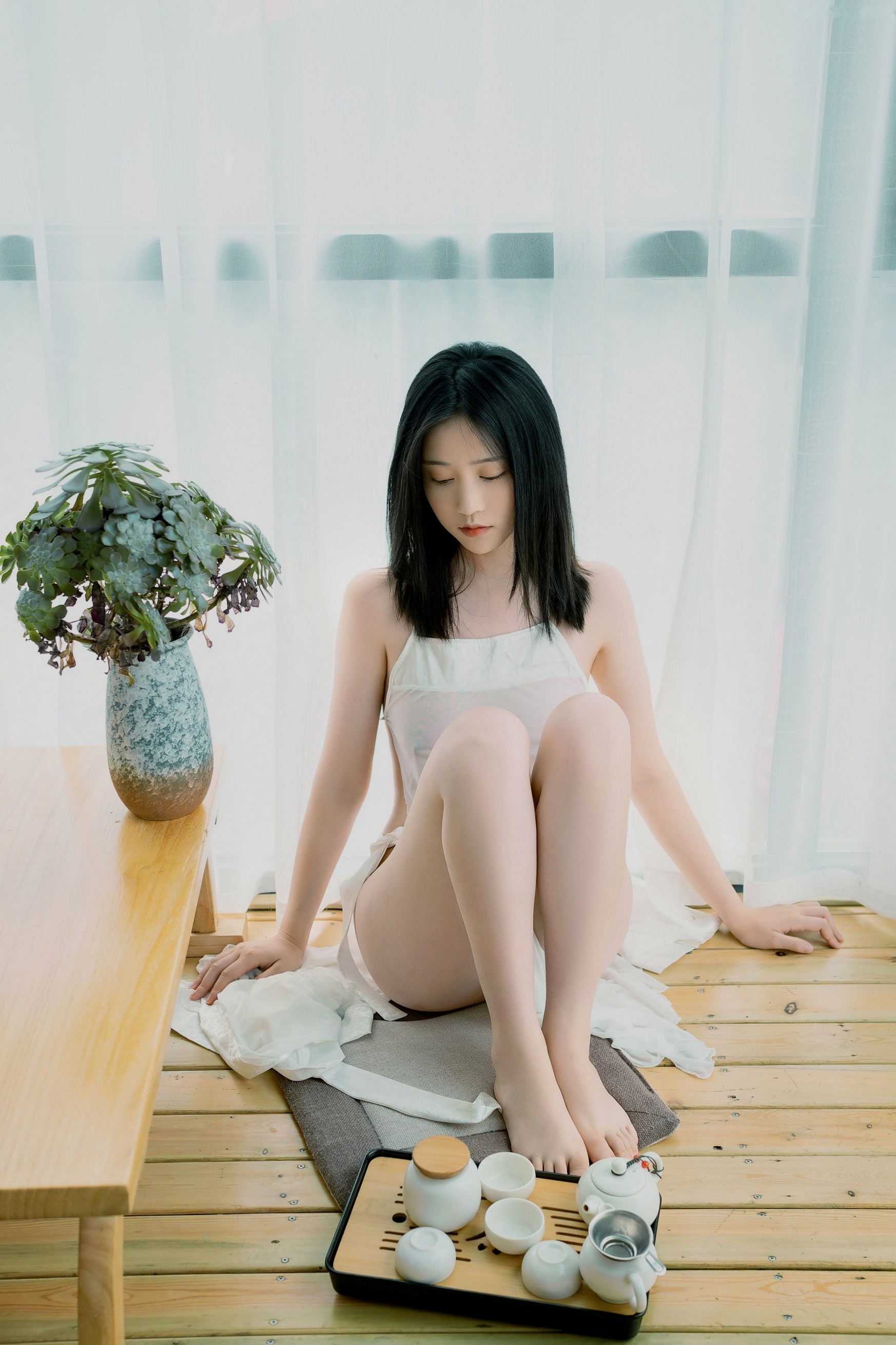 Gallery - 年年-么么茶：唯美居家茶艺写真，清纯气质与诱惑薄纱的碰撞，简约唯美，尽显曼妙身姿性感气质私房照尤物 年年女神私房照_秀色女神 - image 8