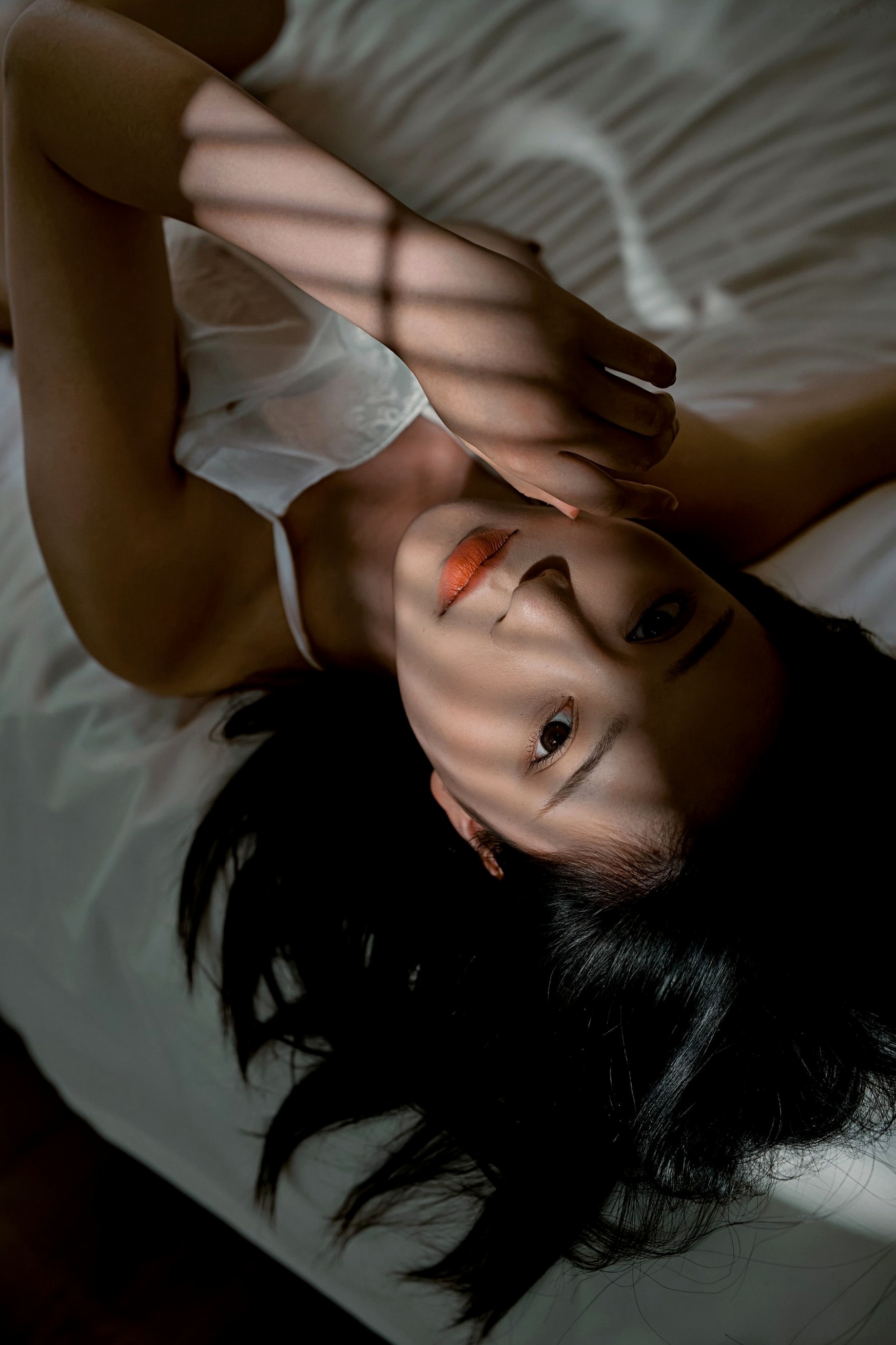 Gallery - 年年-么么茶：唯美居家茶艺写真，清纯气质与诱惑薄纱的碰撞，简约唯美，尽显曼妙身姿性感气质私房照尤物 年年女神私房照_秀色女神 - image 30