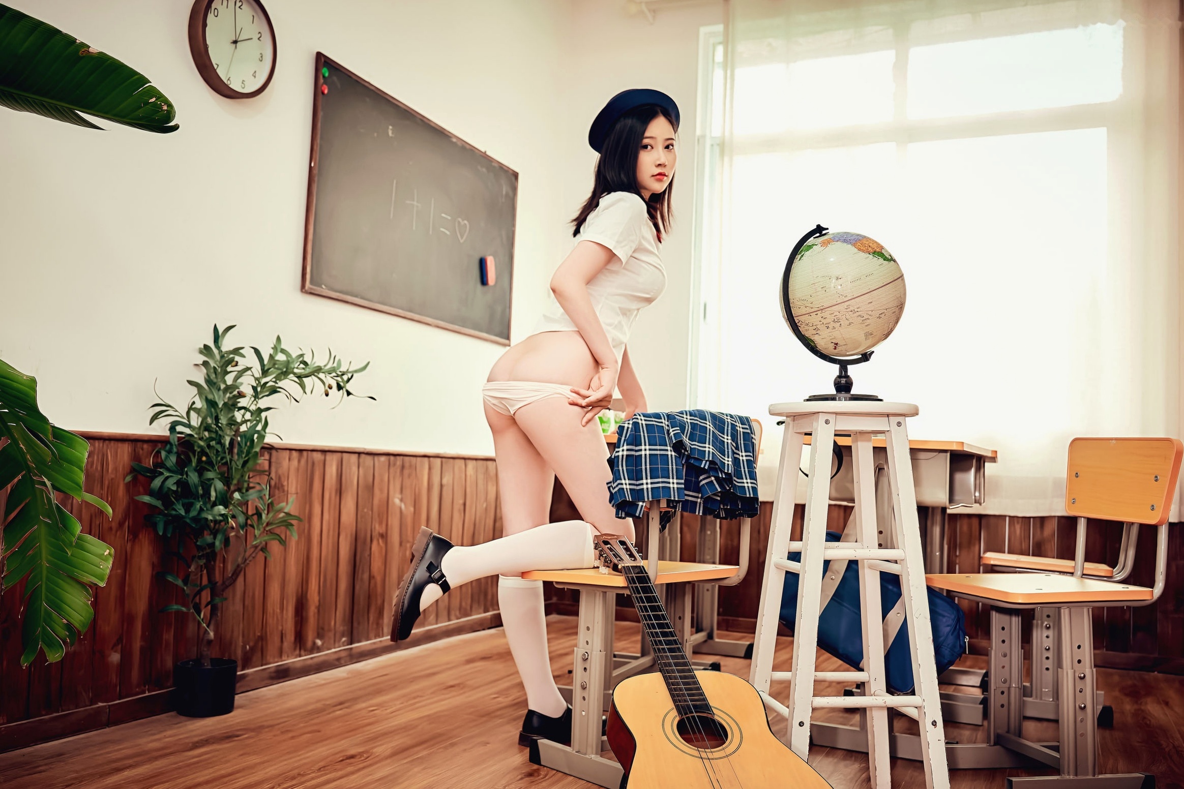 Gallery - 年年-月刊少女 年年女神私房照_秀色女神 - image 20