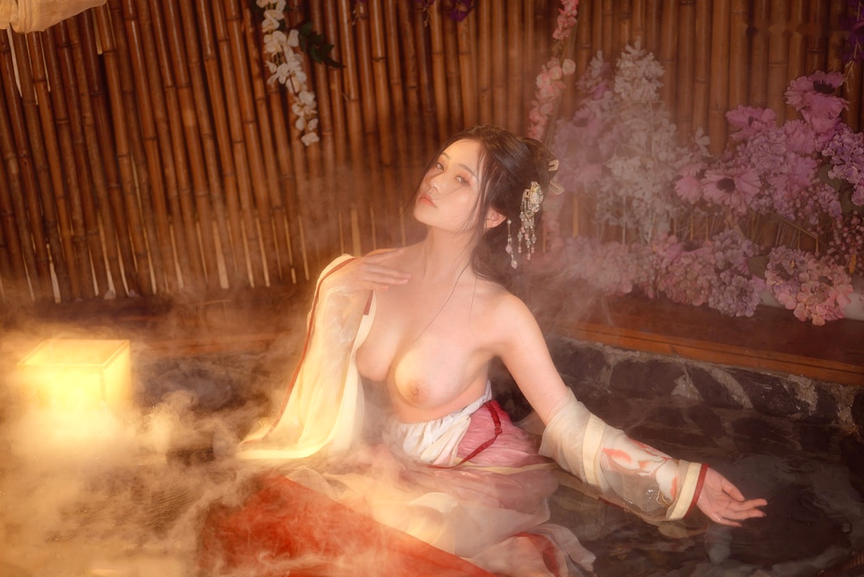 Gallery - 年年-梦醉瑶：极致唯美古风温泉私房写真，薄纱湿身诱惑，繁花梦幻尽显娇艳美感性感诱惑湿身尤物私房照 年年女神私房照_秀色女神 - image 19
