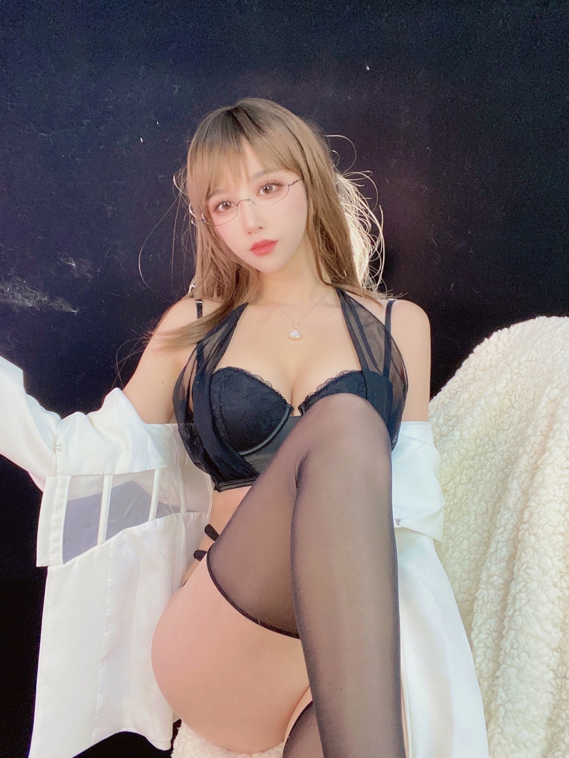 Gallery - 过期米线线喵-朱砂痣 过期米线线喵女神私房照_秀色女神 - image 19