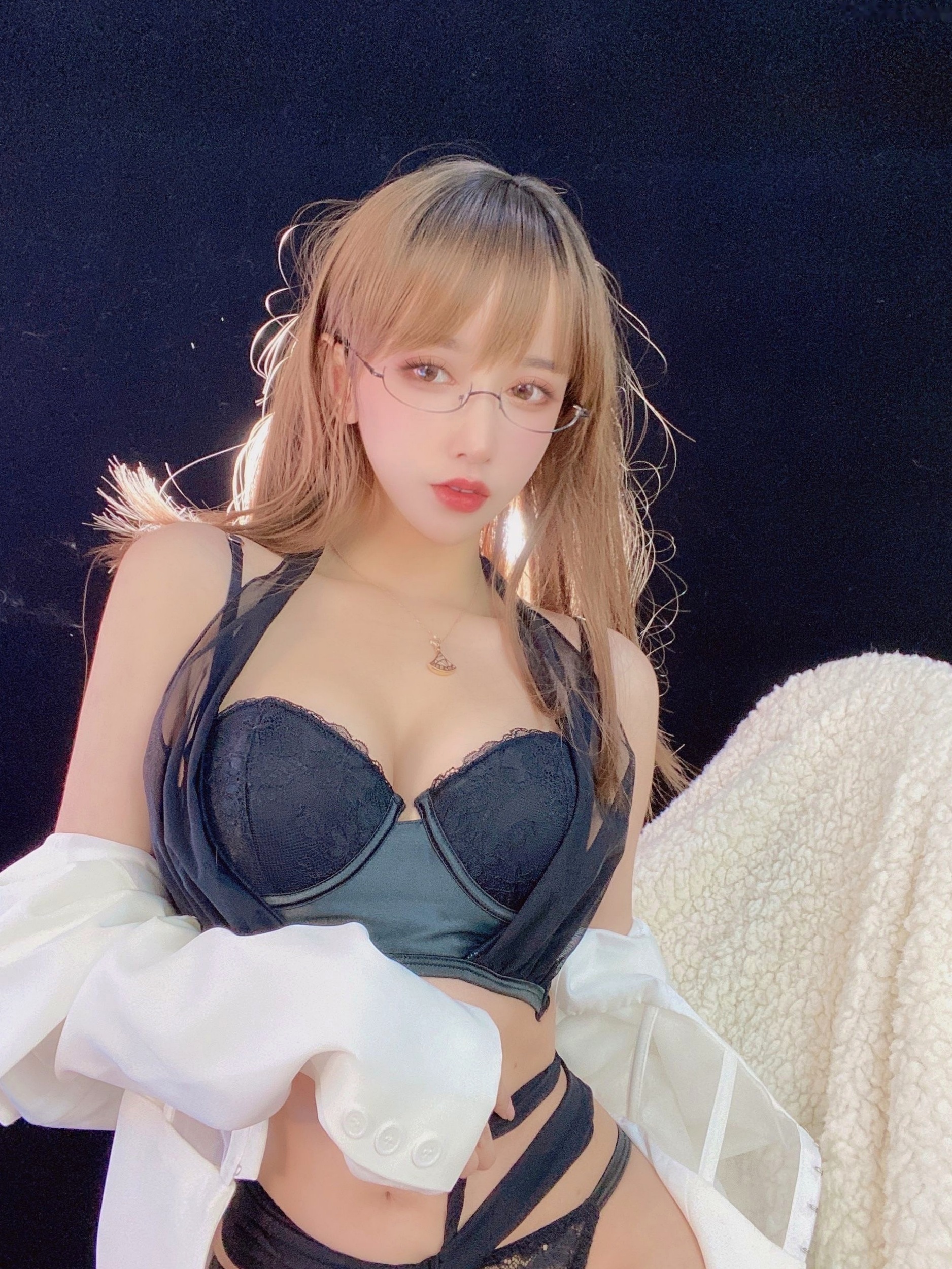 Gallery - 过期米线线喵-朱砂痣 过期米线线喵女神私房照_秀色女神 - image 21