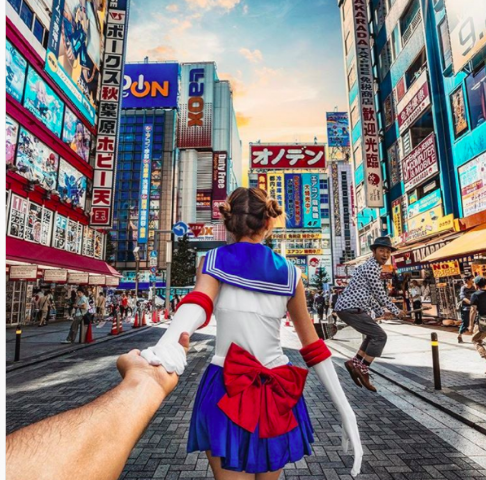 「Follow Me」牵手夫妻日本行新作再掀讨论｜美少女战士服装实在太抢眼