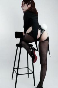 幼愛youmeko - 円香兔女郎 黑色漆皮网袜性感Cosplay写真