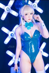 《霜月shimo - 蔚蓝档案 飞鸟马时 兔女郎科技感二次元性感Cosplay写真》