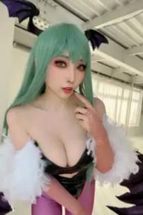 [Cosplay][KURUPIKA] Reku Momoiro 桃色れく - MORRIGAN AENSLAND