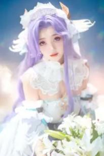 走路摇zly - 唯美大桥花嫁Cosplay，梦幻紫发新娘与纯白百合，仙气十足的二次元治愈系写真