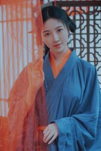 《年年Nnian-汉宫春月》古典汉服私房写真，唯美气质古风国潮大片