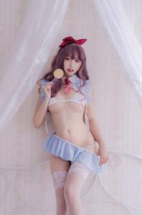 过期米线线喵-076-棒棒糖：软萌二次元少女私房照，清纯制服搭配白丝，甜美诱惑