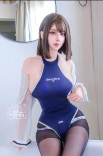 一色雨死库水性感制服写真，湿身浴缸黑丝诱惑，展现绝美身材曲线 [35P]