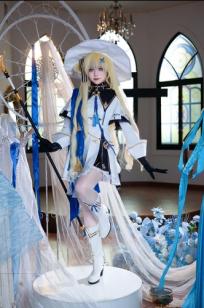 双木扶苏 菲比精美Cosplay写真：奇幻魔法少女二次元礼堂演绎 [33P]