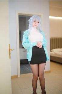 上杉绘梨落 - 深冬雪乃：精致动漫角色扮演，私房居家性感丝袜诱惑写真
