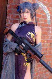 Fantasy-Factory-小丁Ding《蔚蓝档案》妃咲Cosplay，冷艳御姐旗袍街拍，山海经统帅的霸气与性感造型展示