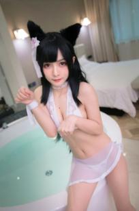 神楽坂真冬-指挥官很忙：纯白军装COS制服诱惑，极致丝袜美腿，室内私房视觉盛宴