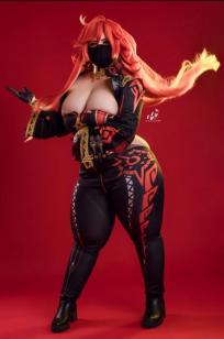 Uy Uy - Mavuika 原神玛薇卡极致身材Cosplay，火辣曲线与红发，绝美诱惑诱人视觉写真 [46P]