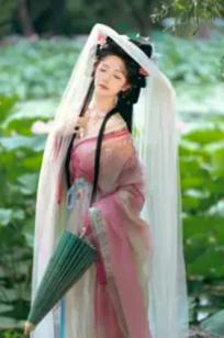 雯妹 - 荷塘月色古风汉服写真 祝您中秋快乐owo [20P]