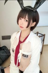NAGISA魔物喵[fantia]兔女郎JK制服诱惑，榻榻米室内私房大尺度写真，清纯甜美与性感反差[41P]