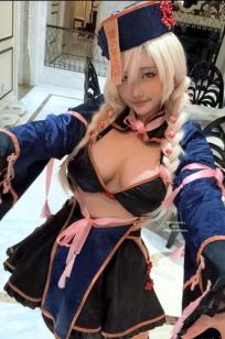 贝贝琪Becky - 邪魅瞌睡僵尸Cosplay大尺度写真，中式元素碰撞极限性感与诱惑