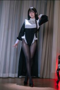 屿鱼 黑丝修女角色扮演私房写真，极致诱惑的高跟美腿，呈现禁忌与性感完美交织的视觉盛宴 [40P]