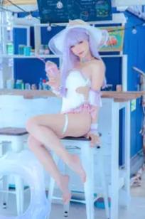 Ely_eee(ElyEE子) 碧蓝航线普利茅斯泳装Cosplay版 甜美夏日写真 [28P]