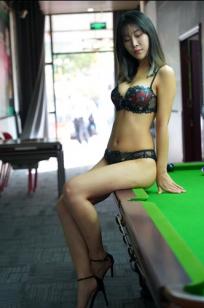 诱惑台球[93P] - 性感私房写真，模特室内球房诱惑造型，渔网袜与比基尼的视觉盛宴