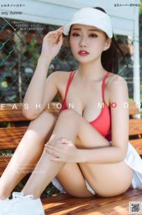 YouMi尤蜜-何嘉颖-《网球少女》运动风写真，红背心百褶裙展露紧致身材，户外网球场清纯诱惑
