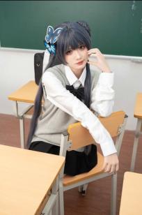 PoppaChan扮演蓝色档案岐沙希，JK校服诱惑教室私房，精致还原与大胆尺度碰撞，可爱与性感并存的绝美Cosplay佳作[40P]