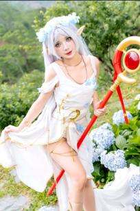 PoppaChan - 葬送的芙莉莲Cosplay，花海森系梦幻精灵，绝美白嫩私房艺术照 [38P]