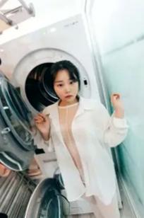 Haivia RAMI白色连体丝袜私房写真，居家风情撩人诱惑，极致视觉盛宴