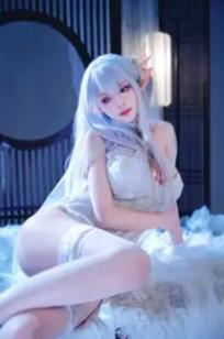 Shika小鹿鹿 - 碧蓝航线阿尔比恩COS写真，绝美银发精灵二次元唯美幻想风 [40P]