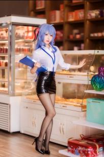 仙女月 - 原神甘雨OL职场风，干练白衬衫搭配修长丝袜，极品颜值cosplay写真