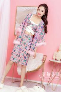 KelaGirls克拉女神静宜私房写真：十趾细长，居家粉嫩和服与毛绒诱惑，细腻白皙美足特写