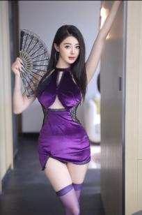 Candy糖糖 - 紫色情趣私房写真，魅惑丝袜搭配豹纹高跟，展现大胆诱人曲线