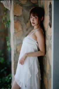 惠宁 - 富锦街清新气质写真，白色吊带长裙文艺少女，静谧时光优雅随拍 [93P]