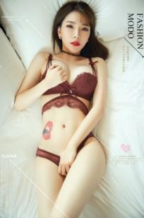 YouMi尤蜜-2018.11.05-小KK《绝美人妻》唯美私房写真，落地窗前的性感内衣诱惑，展现白嫩曲线