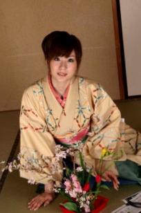 麻美ゆま Yuma Asami 和服私房写真，古典和服御姐与成熟性感尤物，绝美户外与大尺度居家拍摄
