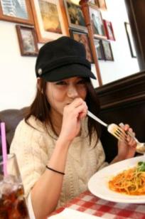 柚木蒂娜 Tina Yuzuki 甜蜜居家与户外游玩私房写真集