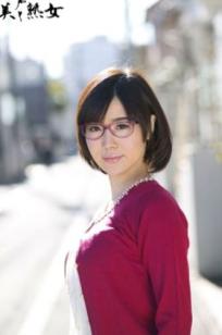 X-City_ [JUKUJO] 森なな子 (Nanako Mori) 眼镜私房熟女居家蕾丝写真，成熟韵味性感演绎
