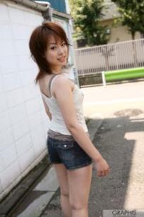 Graphis_Mina Manabe 真锅美奈 First Gravure 工业风写真 泳装诱惑 户外场景拍摄 纯真少女写真 [19P]