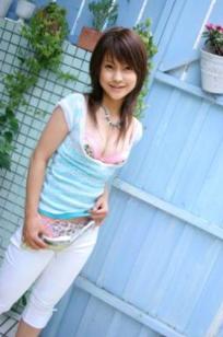 Graphis_Ayumi Motomura 元村あゆみ 甜美可人室内比基尼与户外清纯街拍写真[24P]