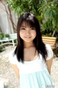 Graphis_葵千寻 First Gravure 初出茅庐写真集：甜美清纯邻家少女，治愈系诱惑清新呈现